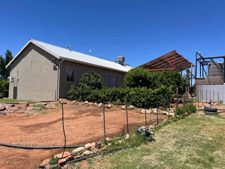 3 Bedroom Property for Sale in Olyfvenhoudtsdrift Northern Cape